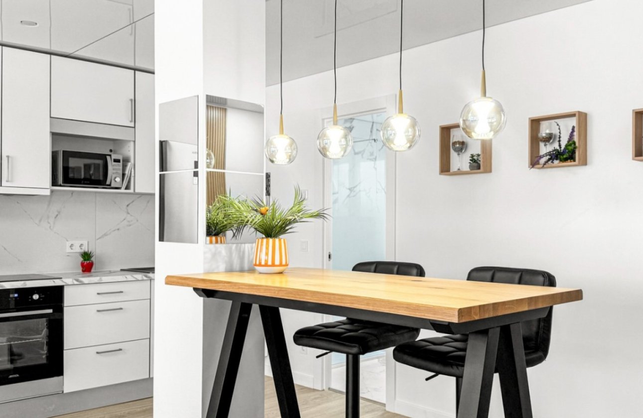 Resale - Apartment -
Torrevieja - Costa Blanca