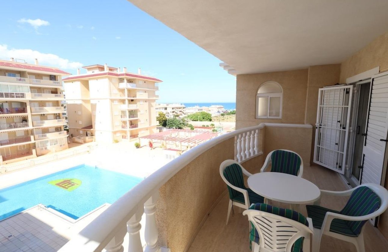 Resale - Apartment -
Torrevieja - Costa Blanca