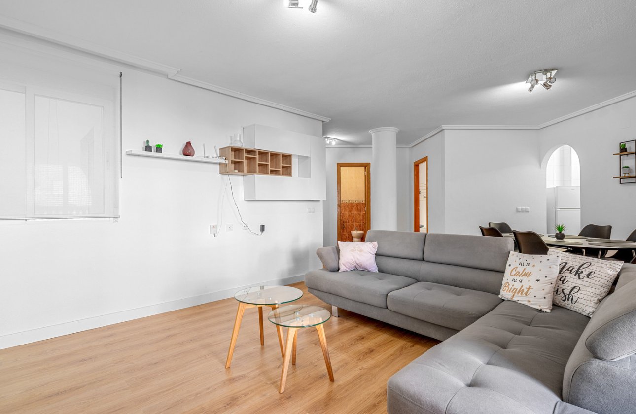 Resale - Apartment -
Torrevieja - Costa Blanca