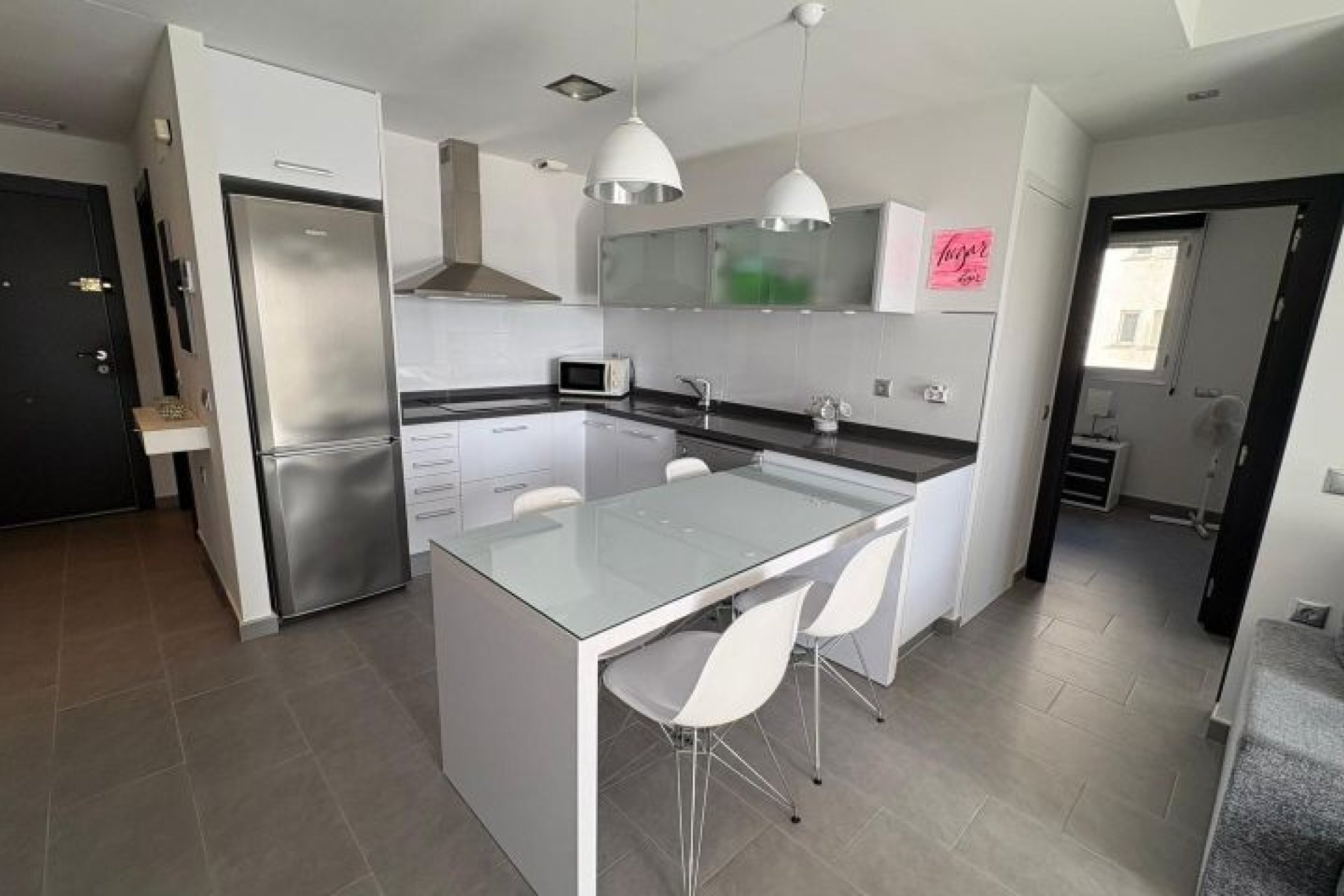 Resale - Apartment -
Torrevieja - Costa Blanca