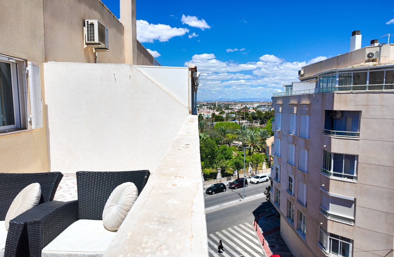 Resale - Apartment -
Torrevieja - Costa Blanca