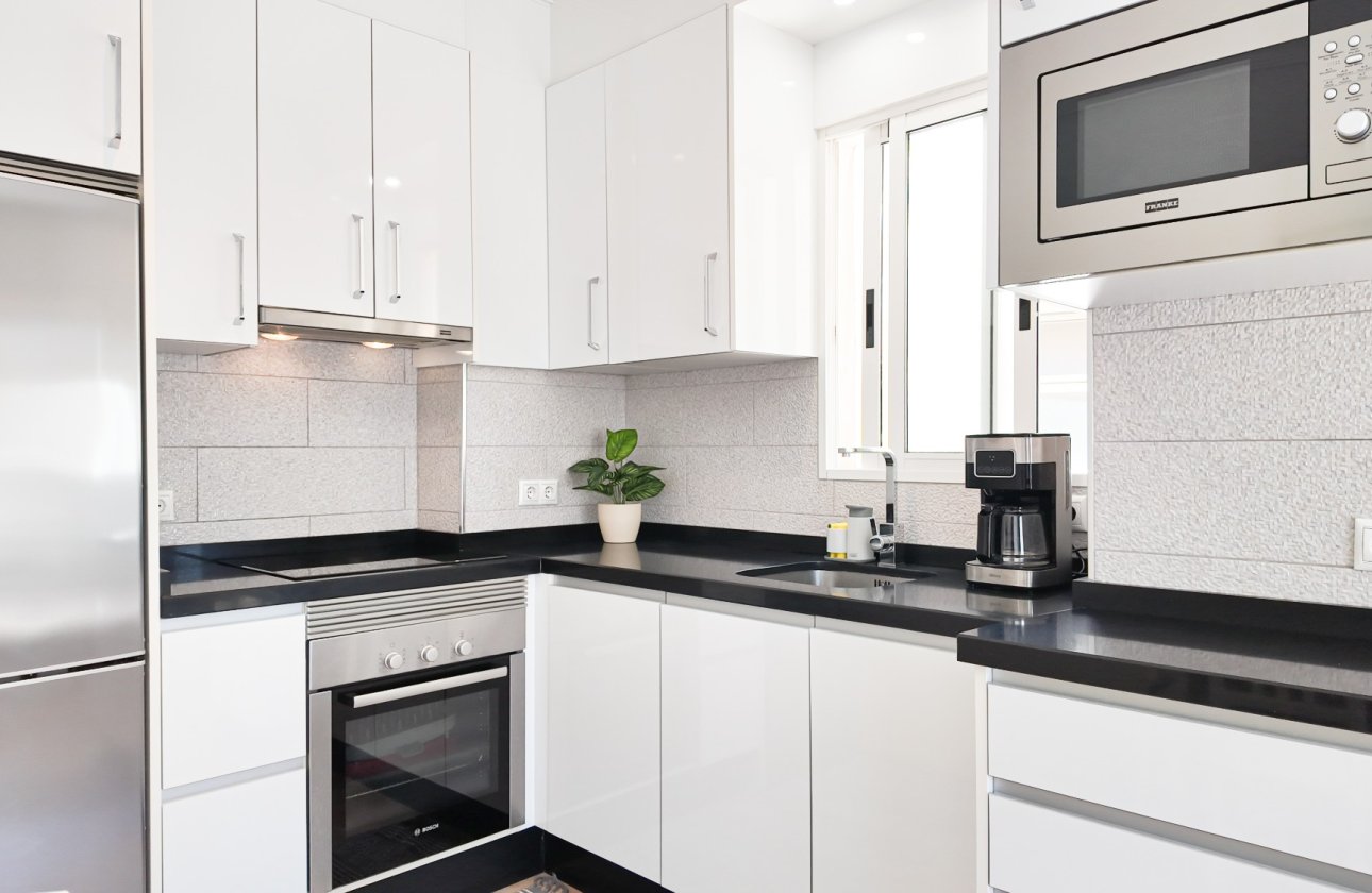 Resale - Apartment -
Torrevieja - Costa Blanca