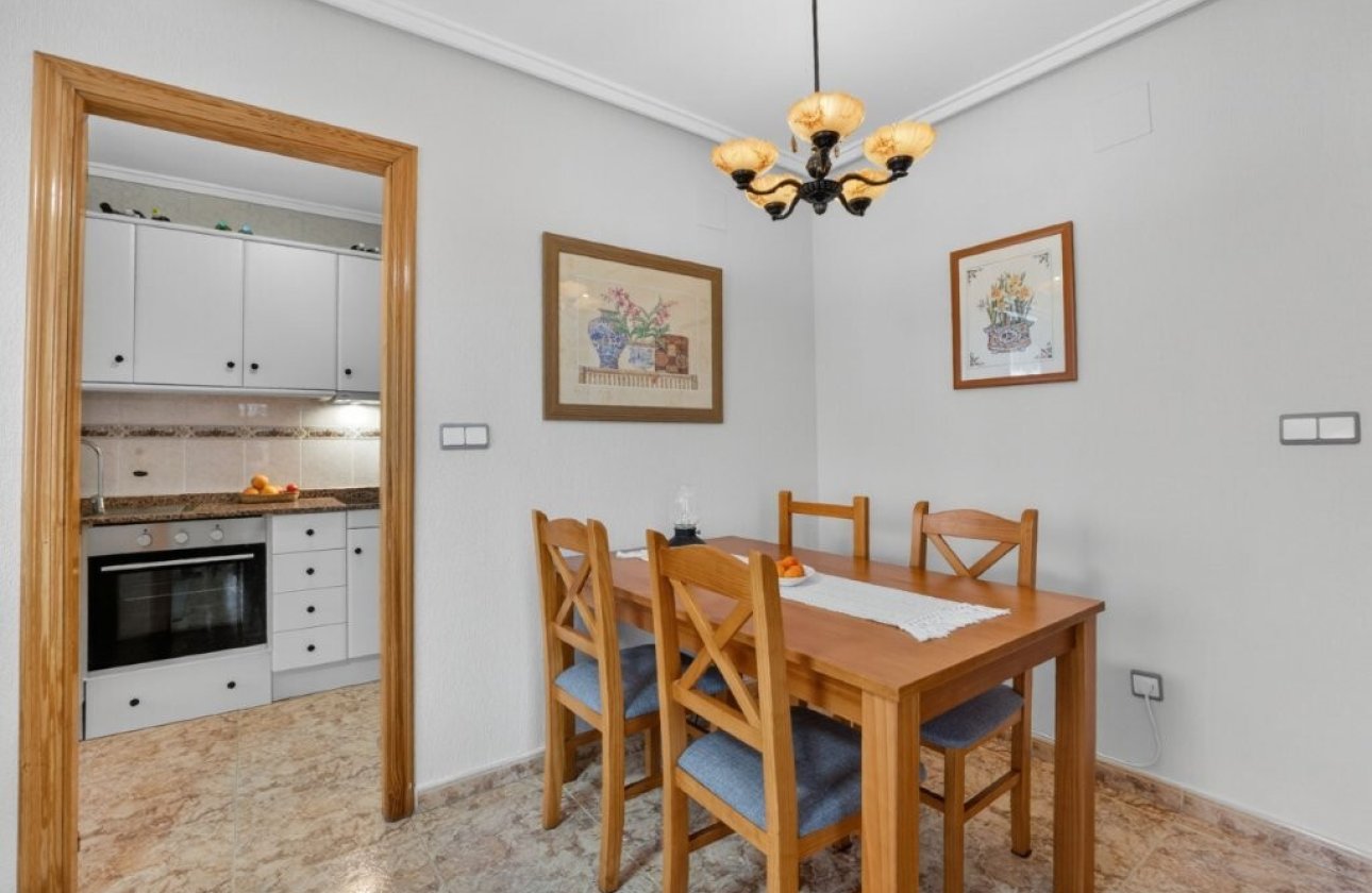 Resale - Apartment -
Torrevieja - Costa Blanca