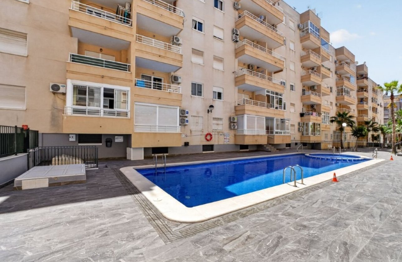 Resale - Apartment -
Torrevieja - Costa Blanca