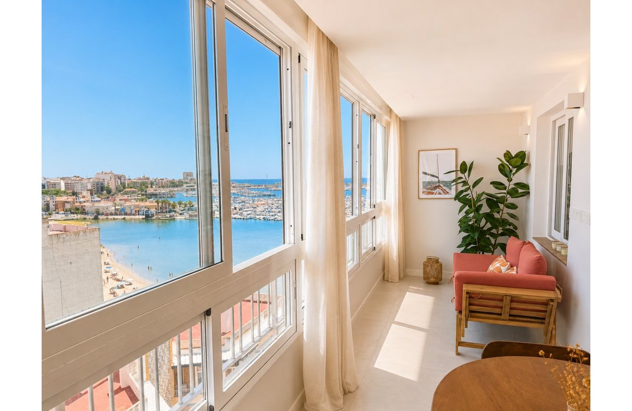 Resale - Apartment -
Torrevieja - Costa Blanca