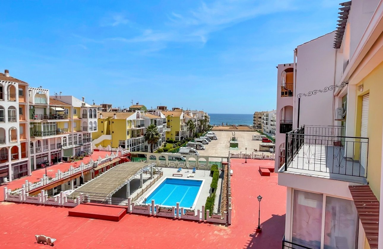 Resale - Apartment -
Torrevieja - Costa Blanca