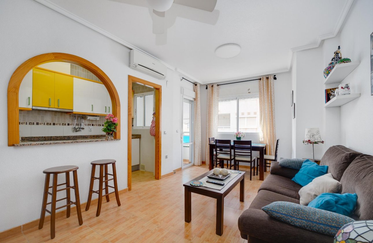 Resale - Apartment -
Torrevieja - Costa Blanca