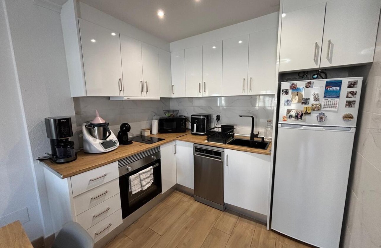 Resale - Apartment -
Torrevieja - Costa Blanca