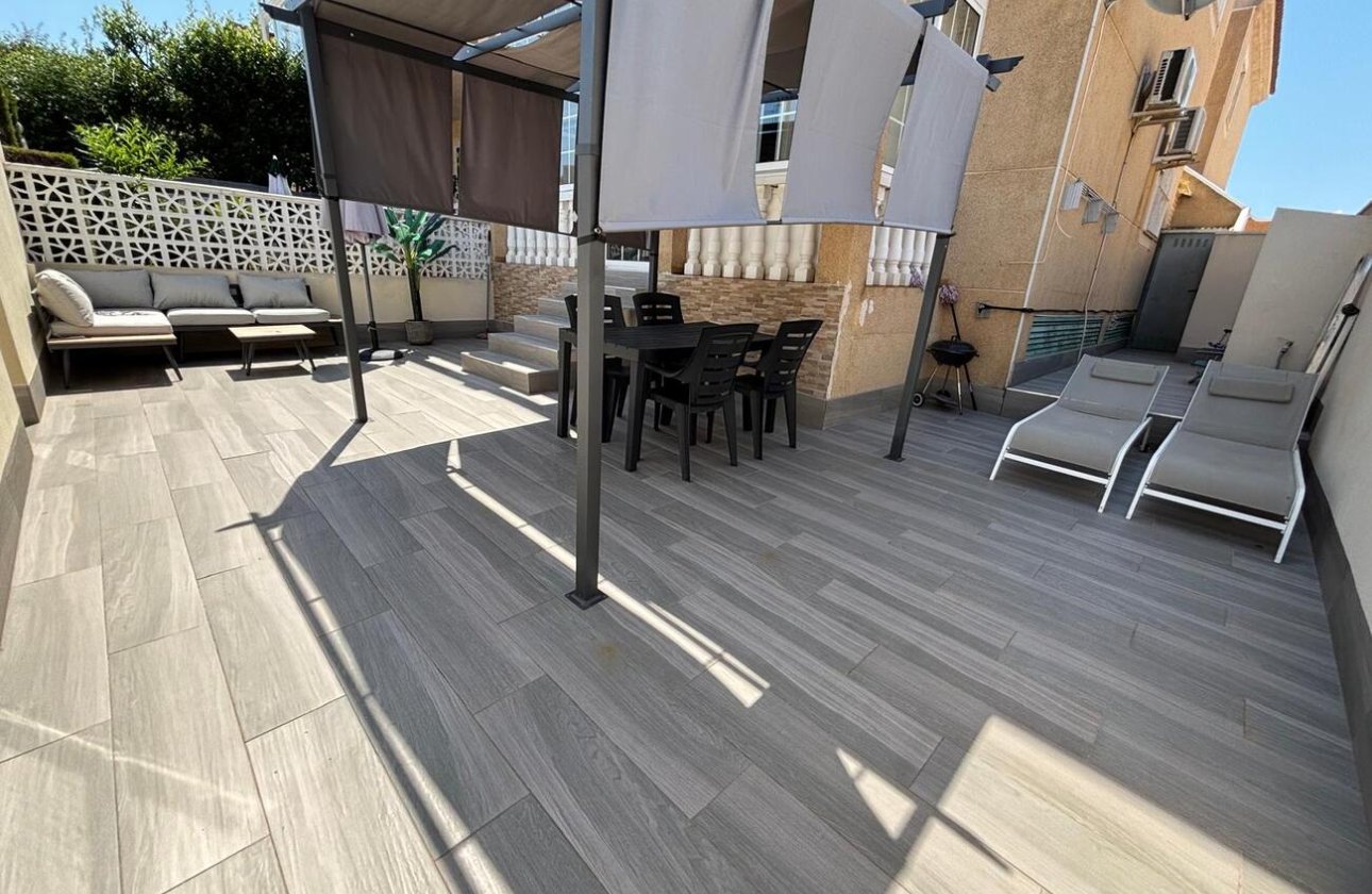 Resale - Apartment -
Torrevieja - Costa Blanca