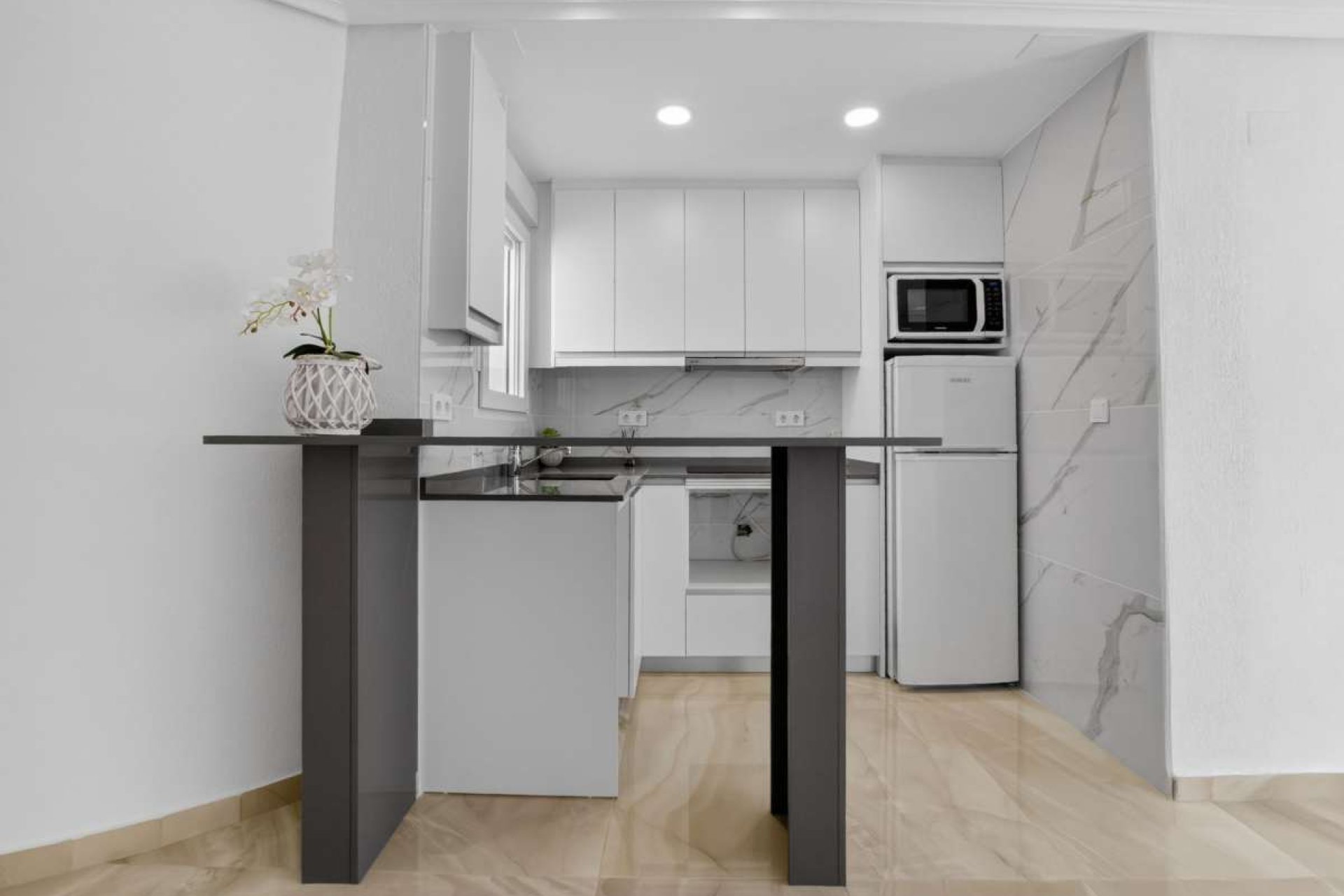 Resale - Apartment -
Torrevieja - Costa Blanca