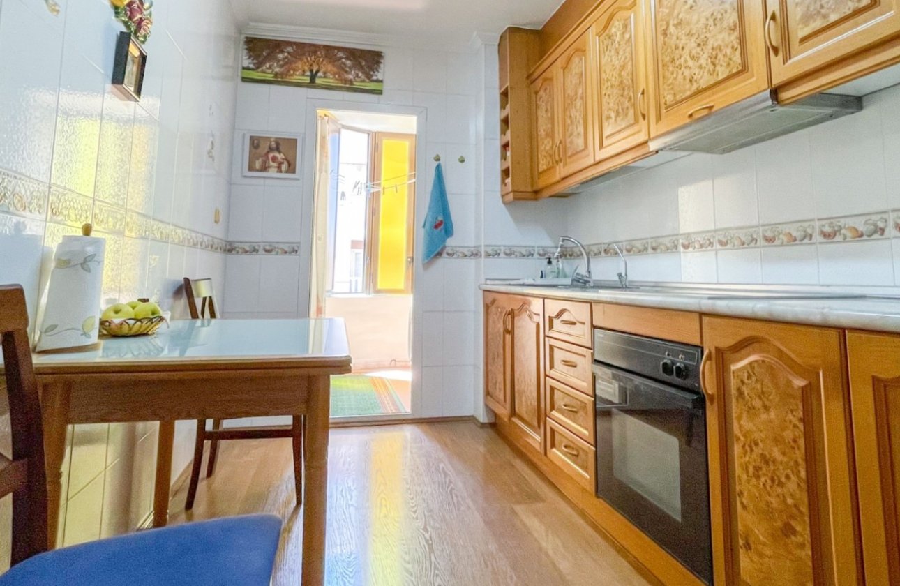 Resale - Apartment -
Torrevieja - Costa Blanca