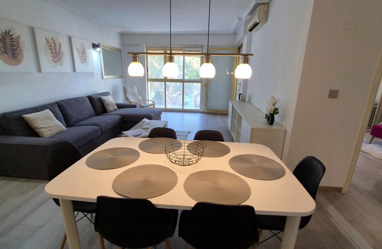 Resale - Apartment -
Torrevieja - Costa Blanca