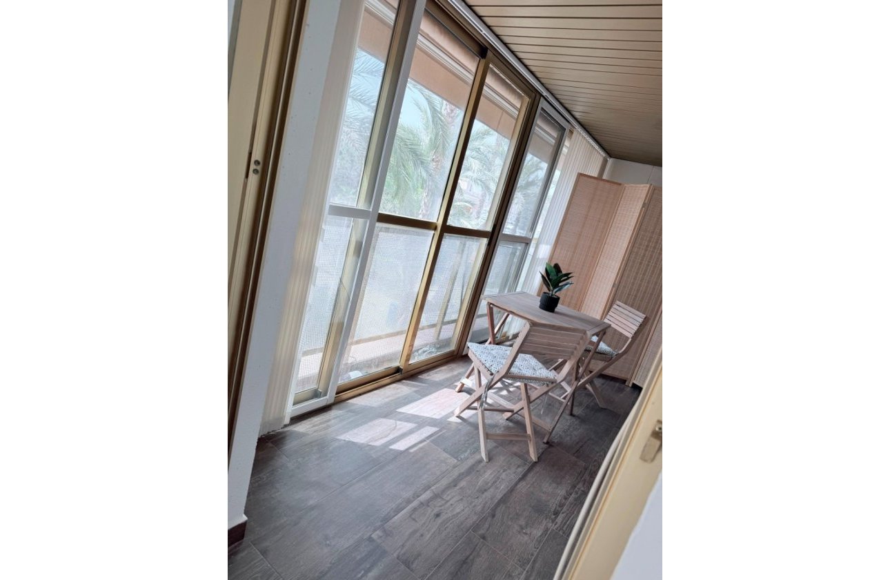 Resale - Apartment -
Torrevieja - Costa Blanca
