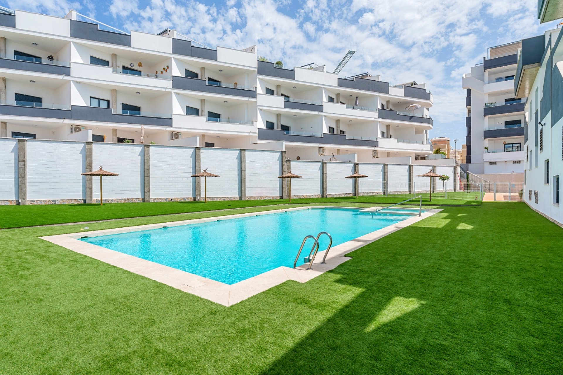 Resale - Apartment -
Torrevieja - Costa Blanca