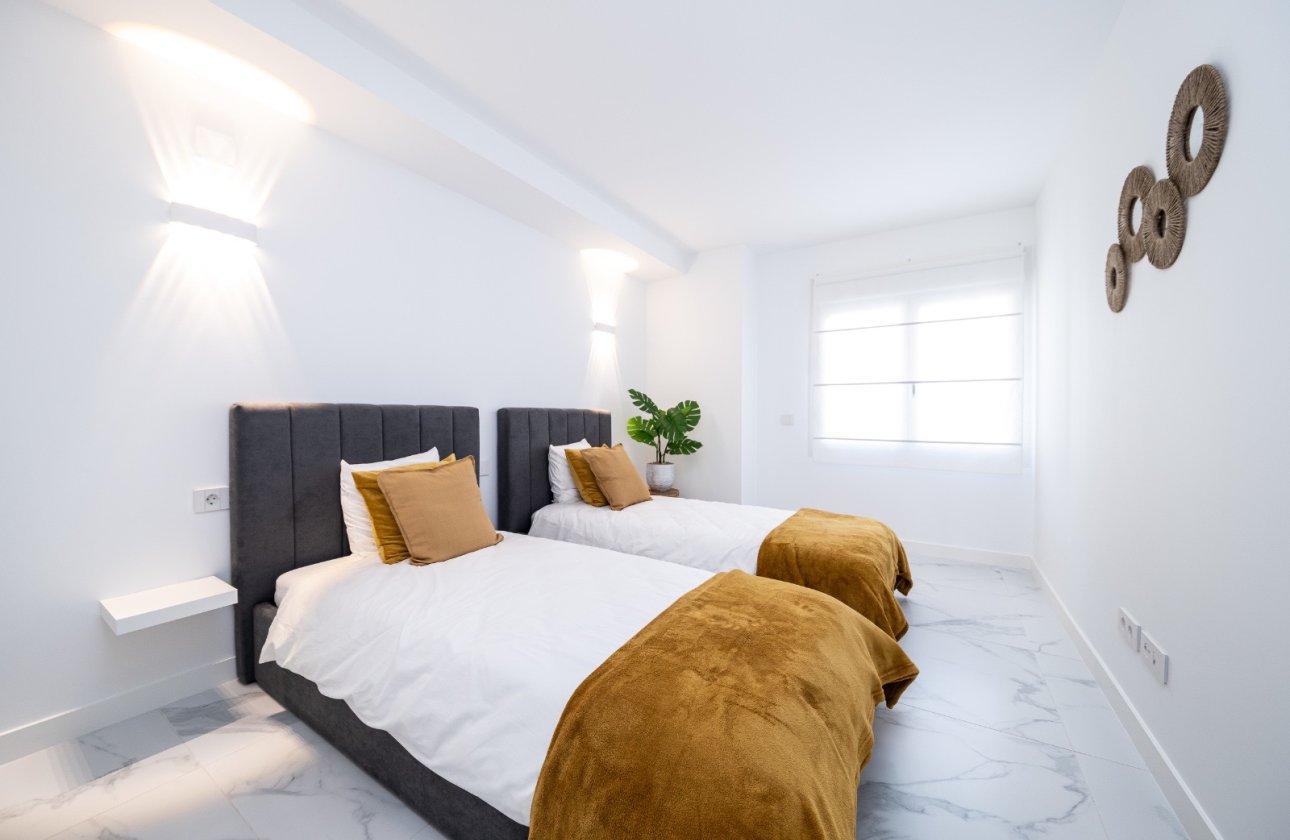 Resale - Apartment -
Torrevieja - Costa Blanca