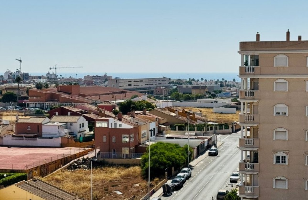Resale - Apartment -
Torrevieja - Costa Blanca