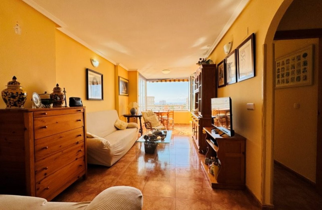 Resale - Apartment -
Torrevieja - Costa Blanca