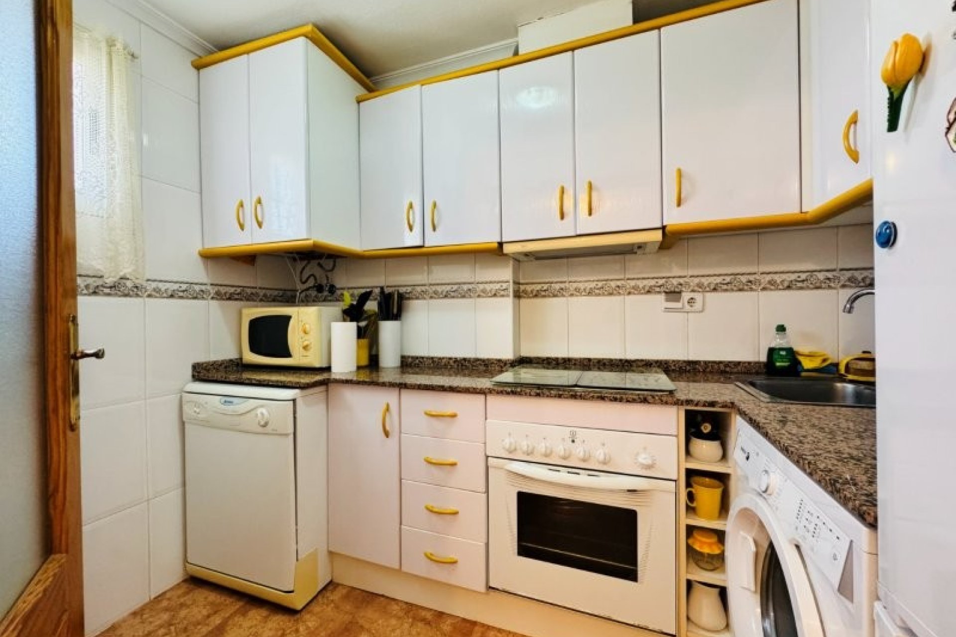 Resale - Apartment -
Torrevieja - Costa Blanca