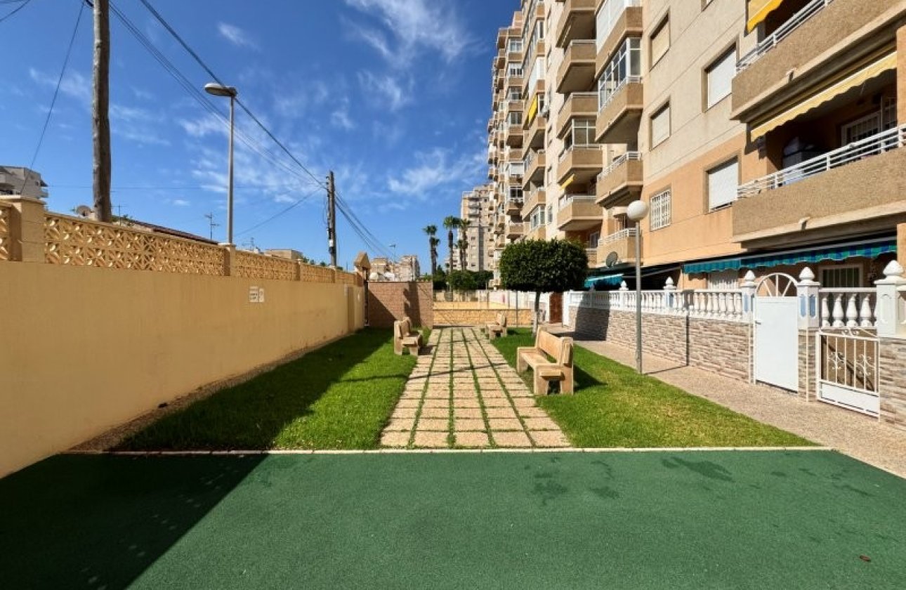 Resale - Apartment -
Torrevieja - Costa Blanca