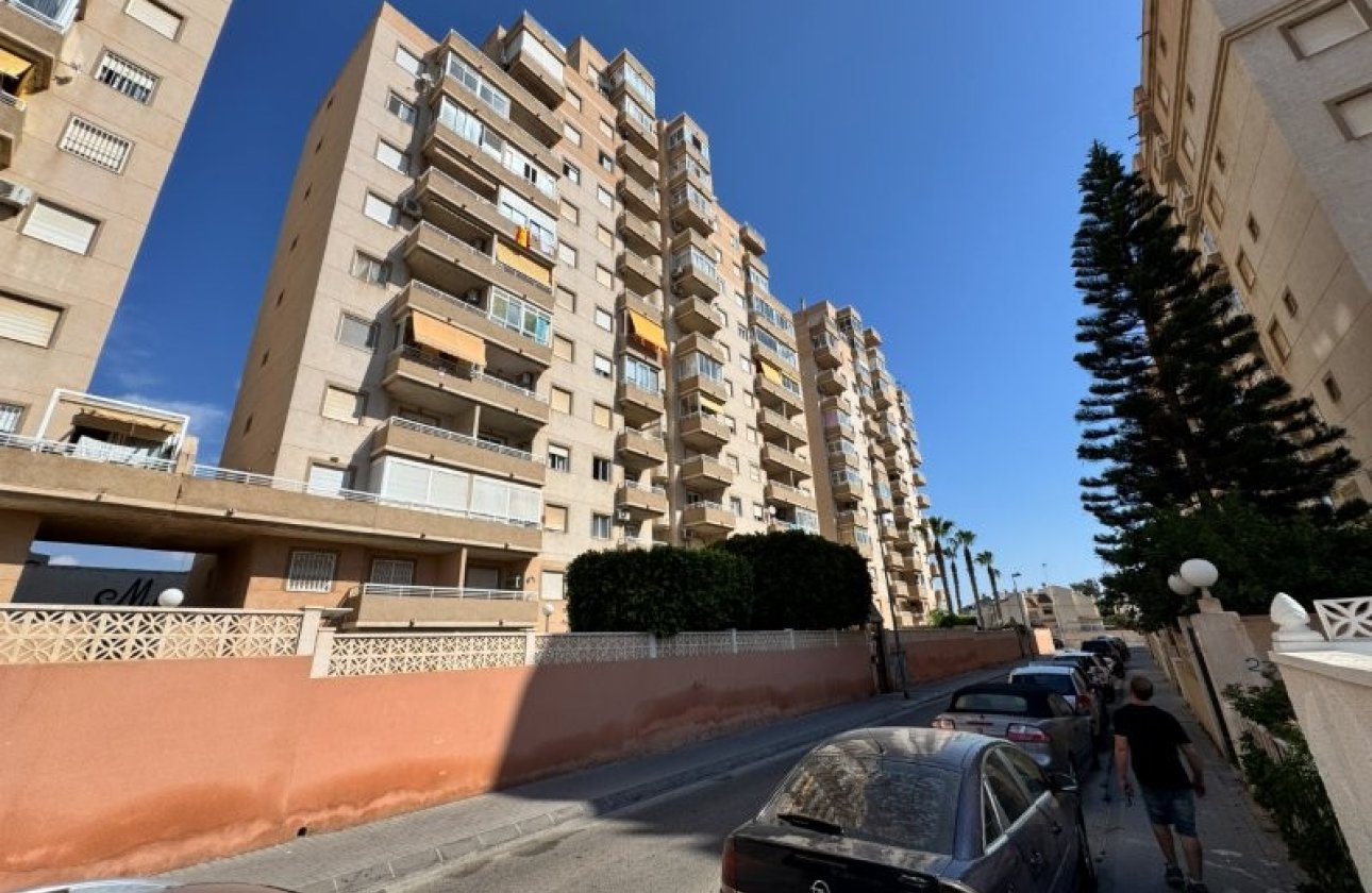 Resale - Apartment -
Torrevieja - Costa Blanca