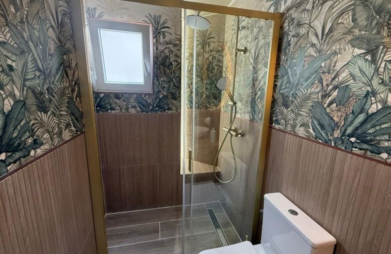 Resale - Apartment -
Torrevieja - Costa Blanca