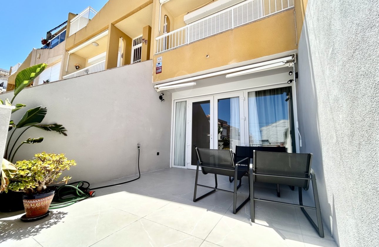Resale - Apartment -
Torrevieja - Costa Blanca