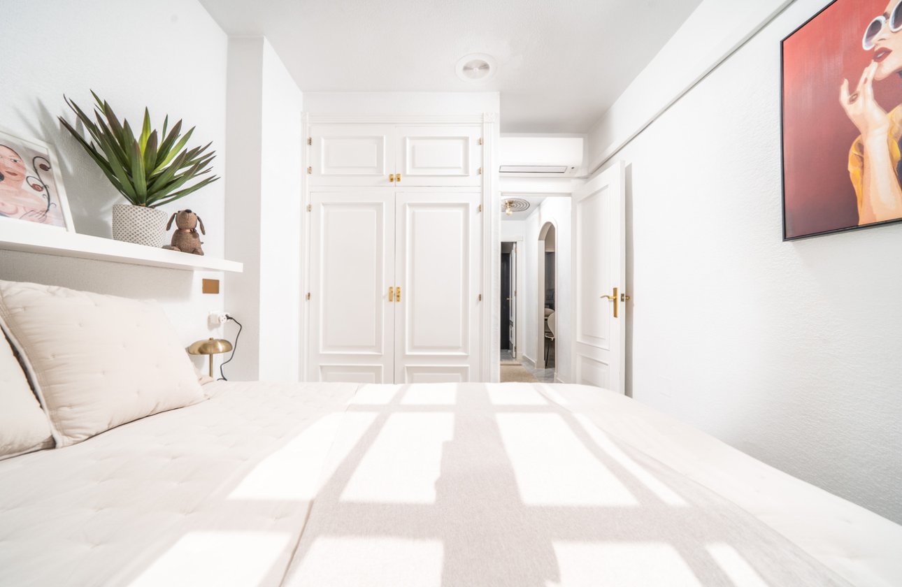Resale - Apartment -
Torrevieja - Costa Blanca