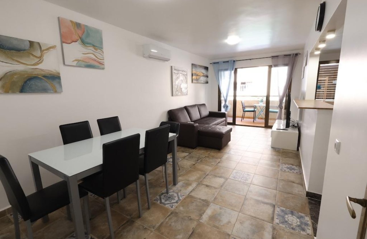 Resale - Apartment -
Torrevieja - Costa Blanca