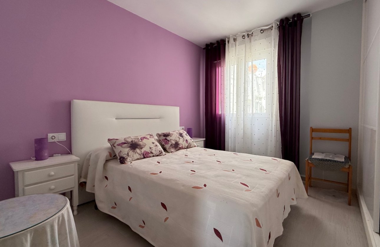 Resale - Apartment -
Torrevieja - Costa Blanca