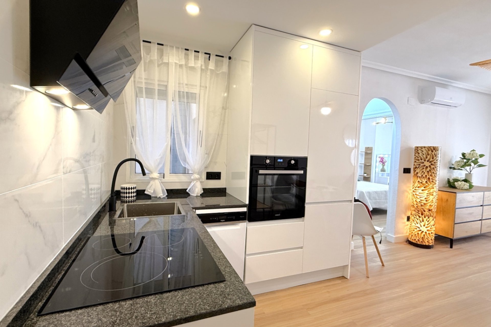 Resale - Apartment -
Torrevieja - Costa Blanca