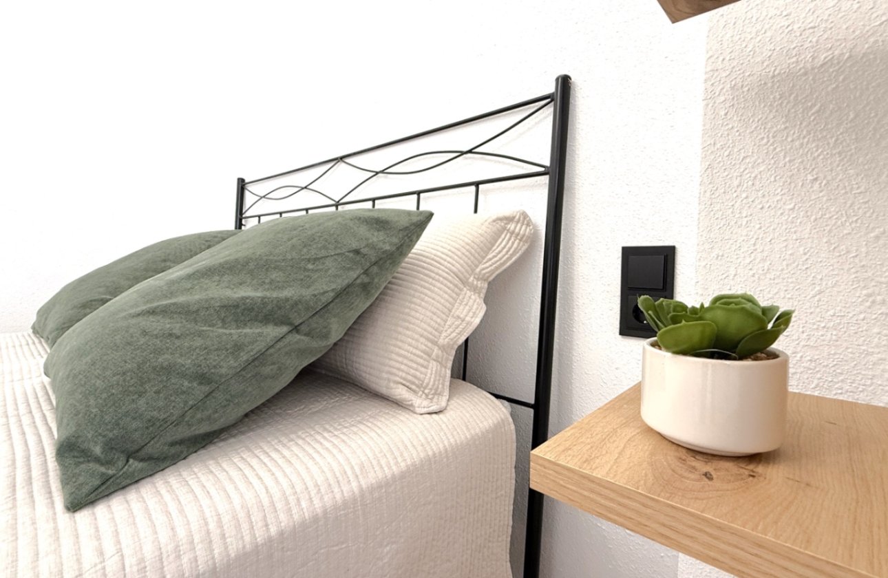 Resale - Apartment -
Torrevieja - Costa Blanca