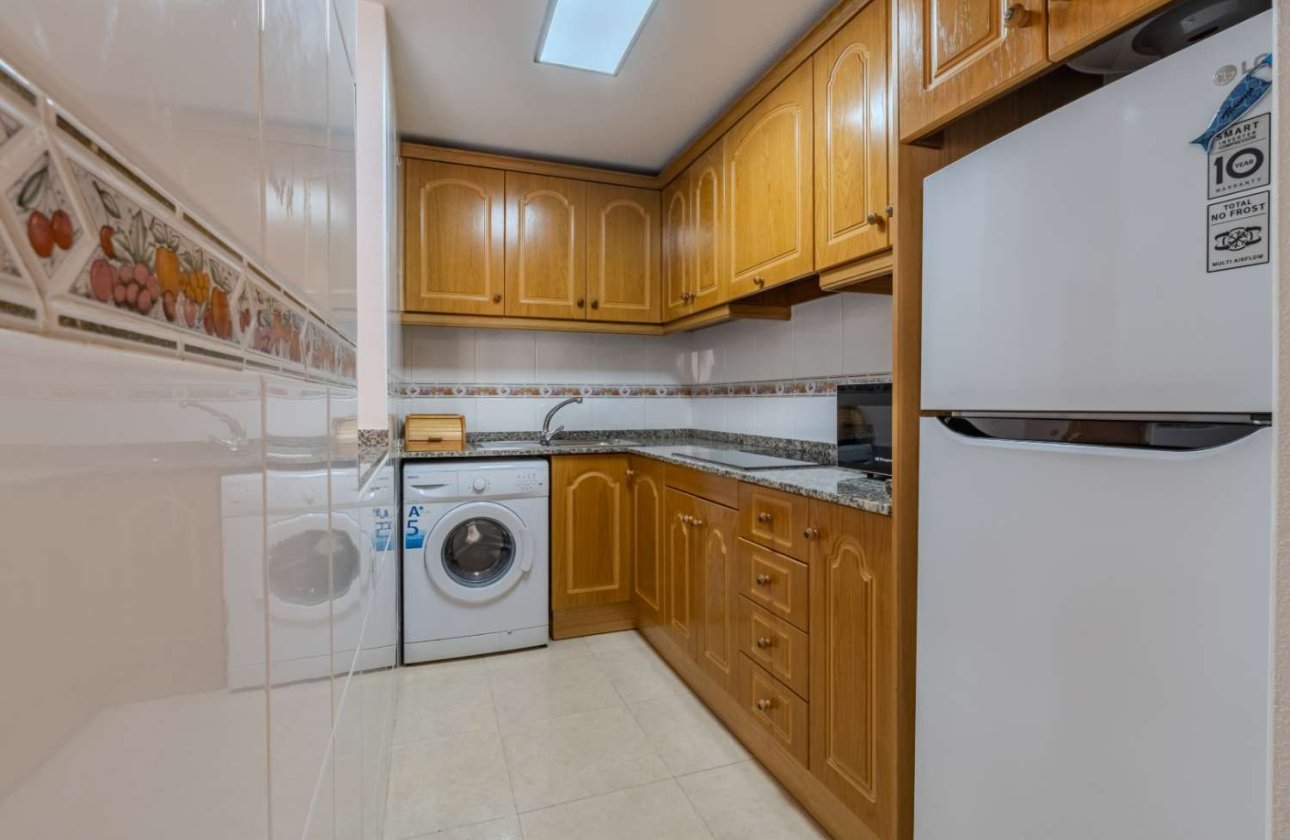Resale - Apartment -
Torrevieja - Costa Blanca