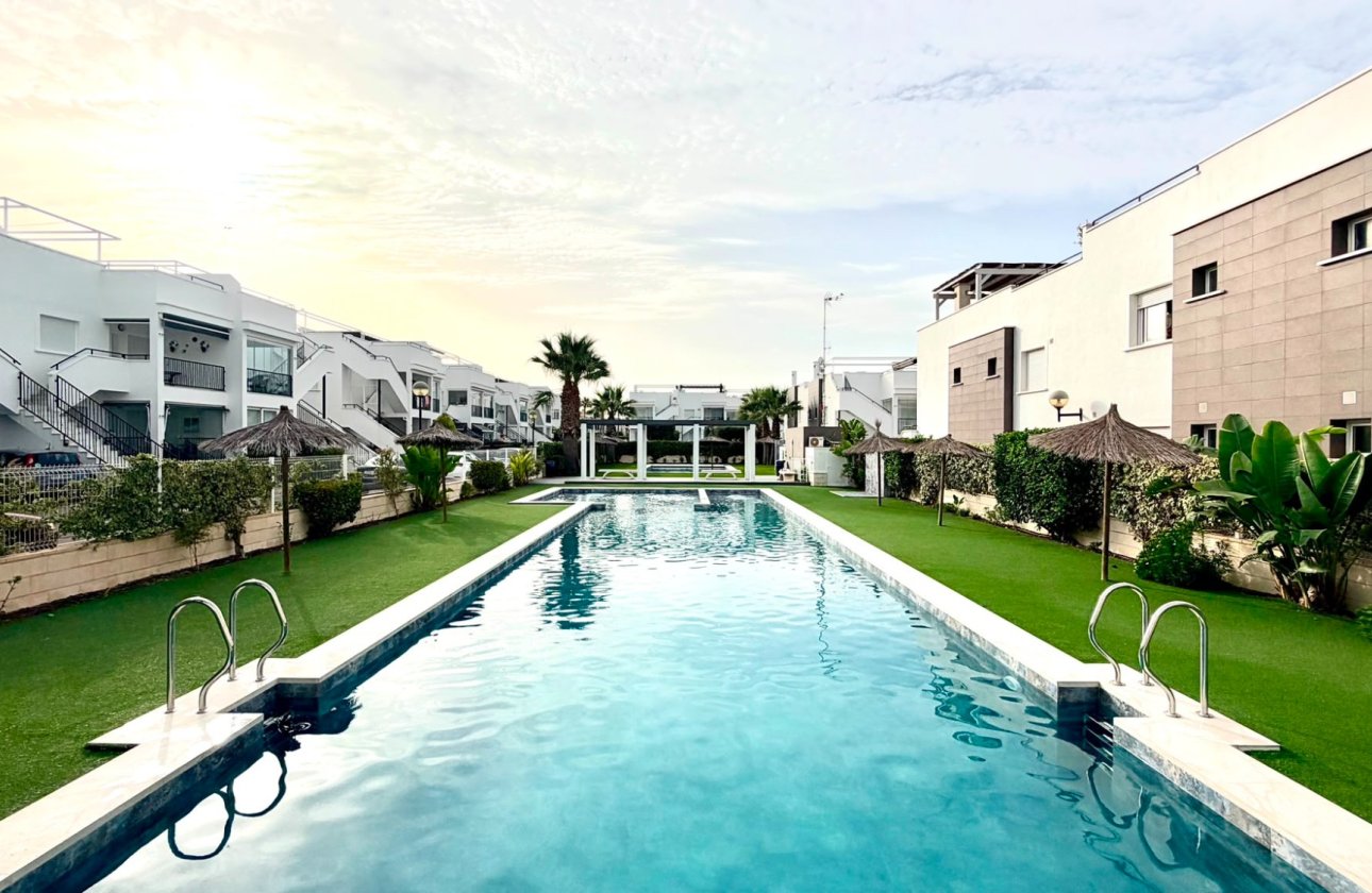 Resale - Apartment -
Torrevieja - Costa Blanca