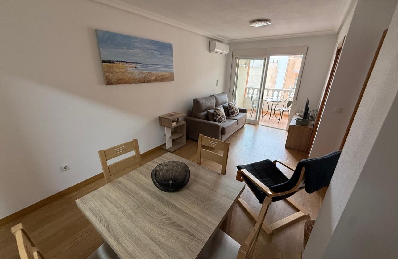 Resale - Apartment -
Torrevieja - Costa Blanca