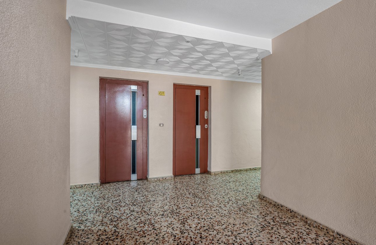 Resale - Apartment -
Torrevieja - Costa Blanca