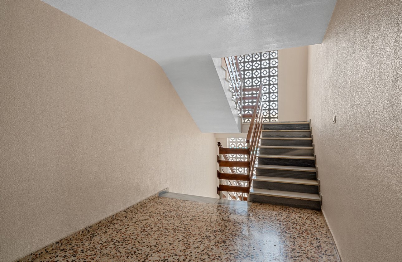 Resale - Apartment -
Torrevieja - Costa Blanca