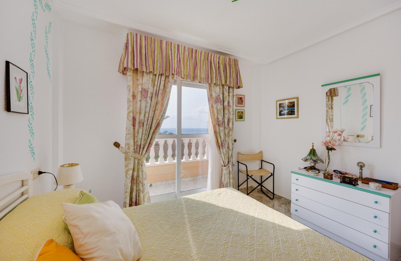 Resale - Apartment -
Torrevieja - Costa Blanca
