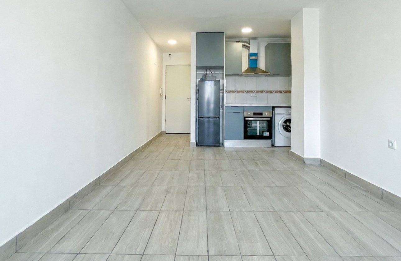 Resale - Apartment -
Torrevieja - Costa Blanca