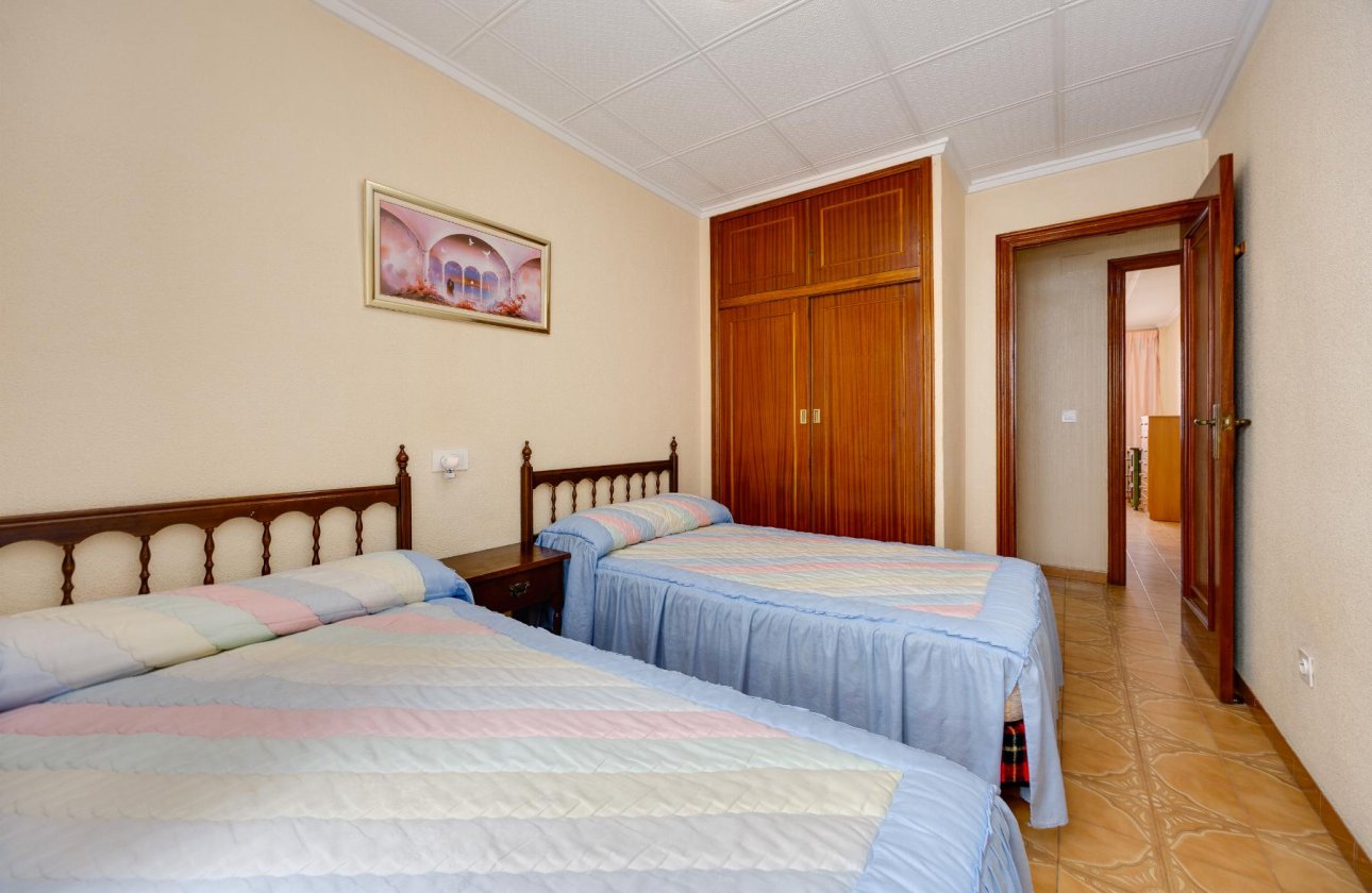 Resale - Apartment -
Torrevieja - Costa Blanca