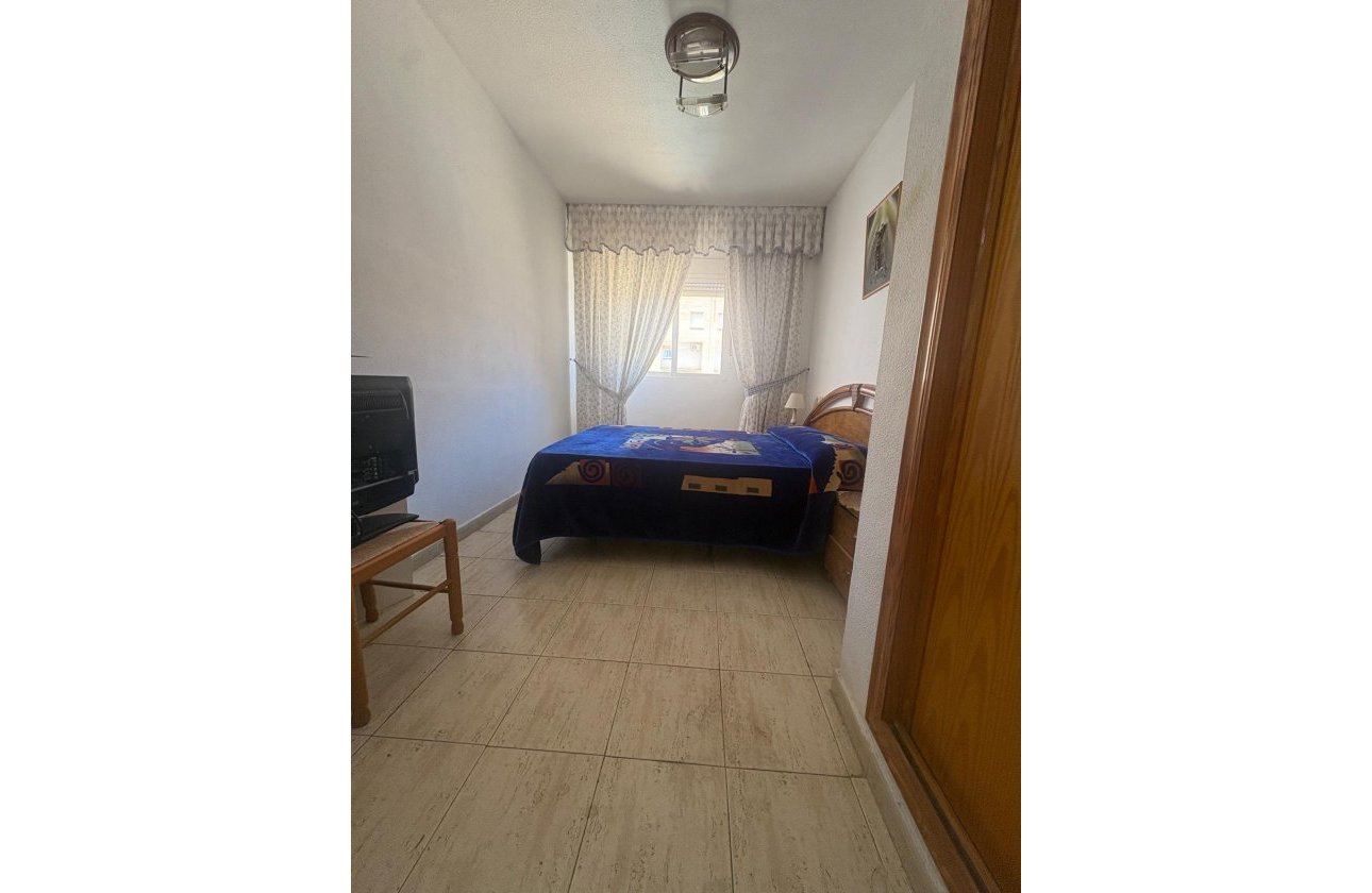 Resale - Apartment -
Torrevieja - Costa Blanca