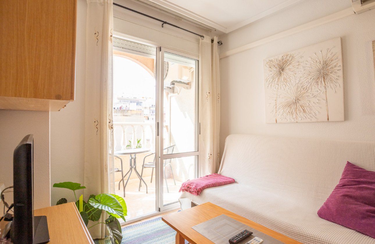 Resale - Apartment -
Torrevieja - Costa Blanca
