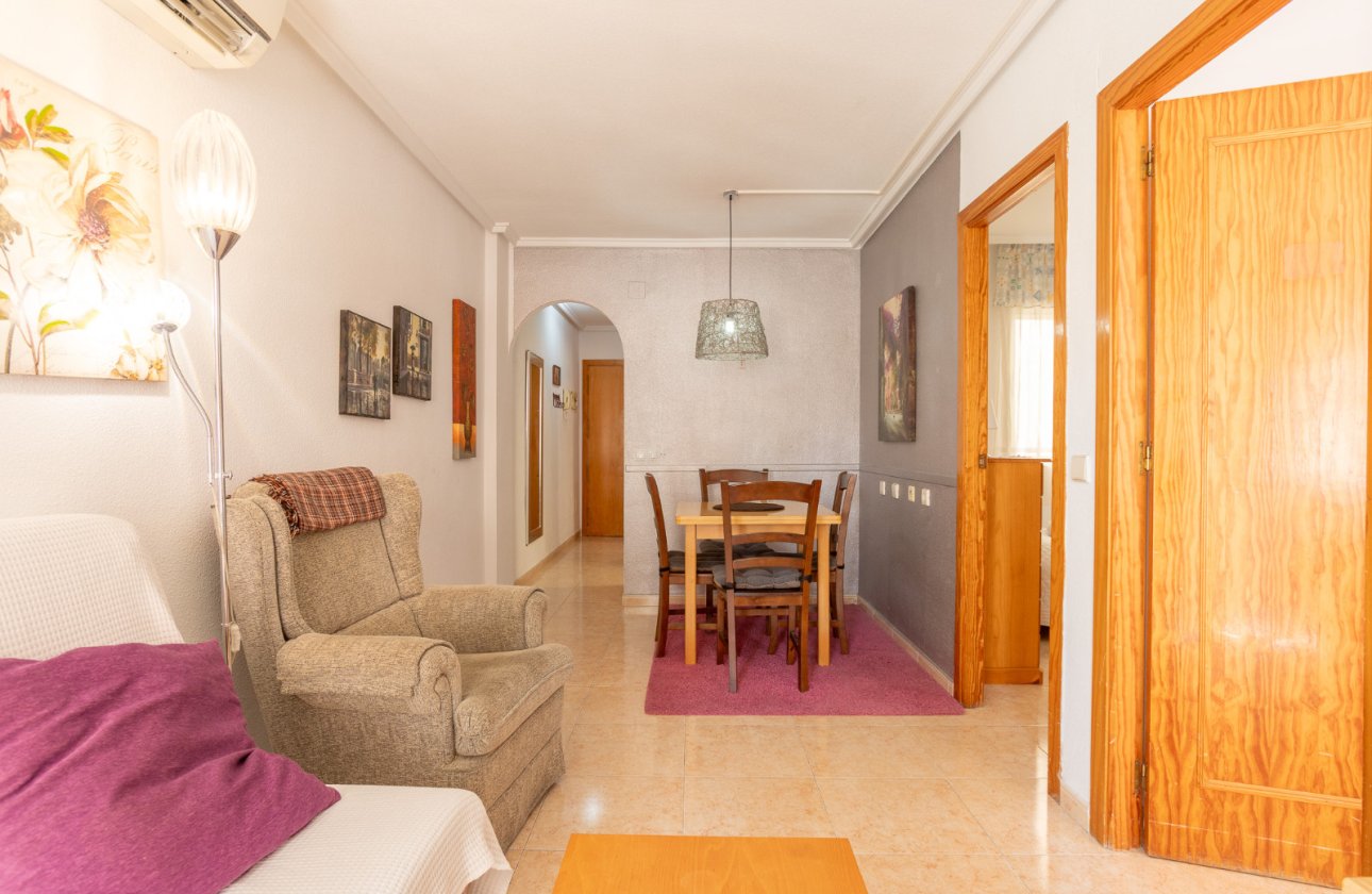 Resale - Apartment -
Torrevieja - Costa Blanca