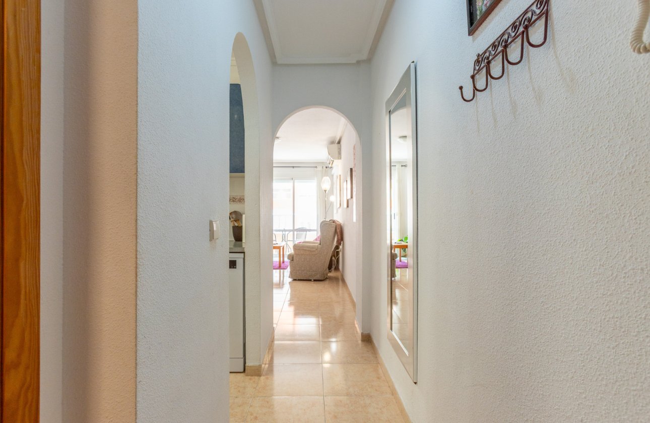Resale - Apartment -
Torrevieja - Costa Blanca