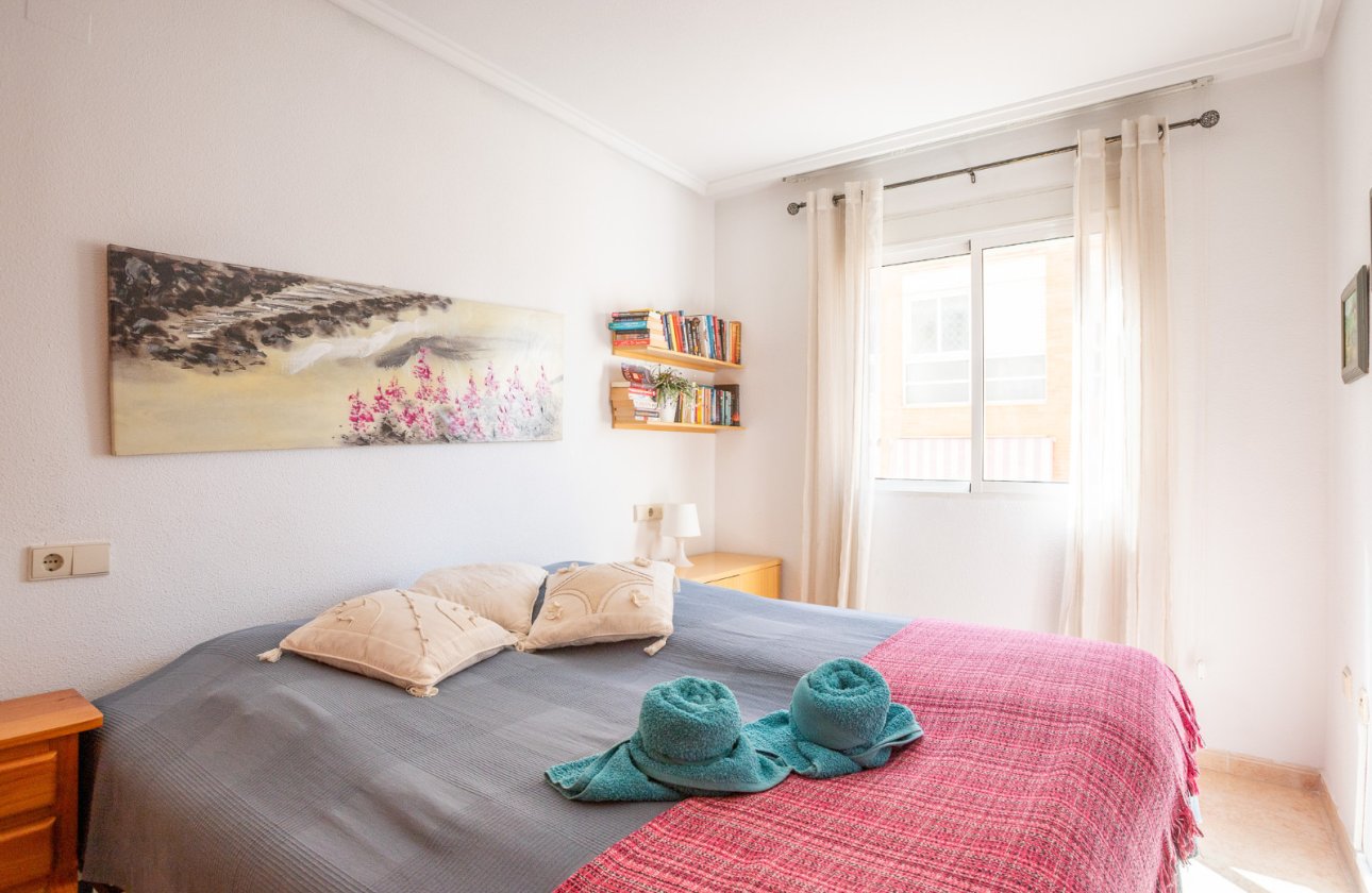 Resale - Apartment -
Torrevieja - Costa Blanca