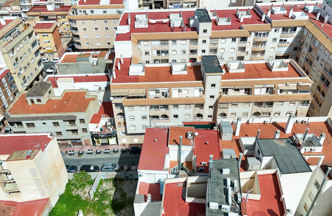 Resale - Apartment -
Torrevieja - Costa Blanca