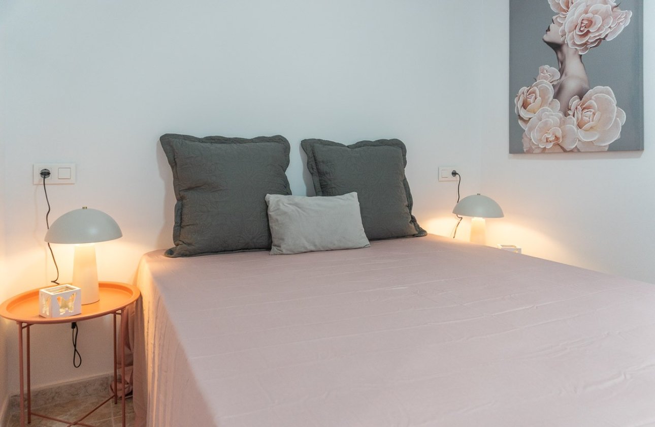 Resale - Apartment -
Torrevieja - Costa Blanca