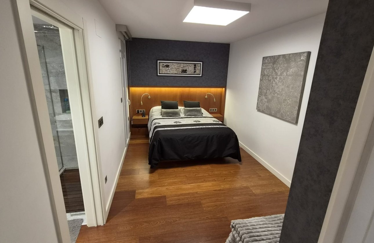 Resale - Apartment -
Torrevieja - Costa Blanca