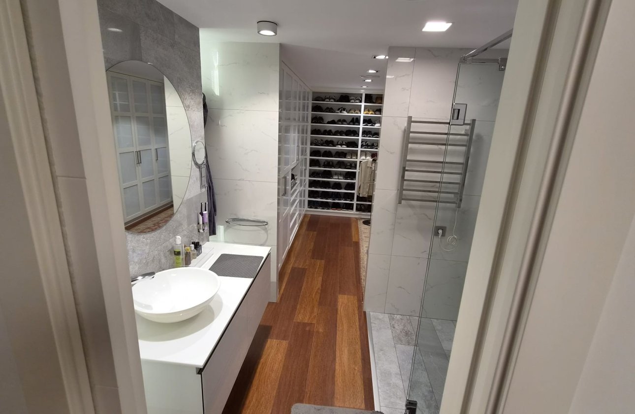 Resale - Apartment -
Torrevieja - Costa Blanca