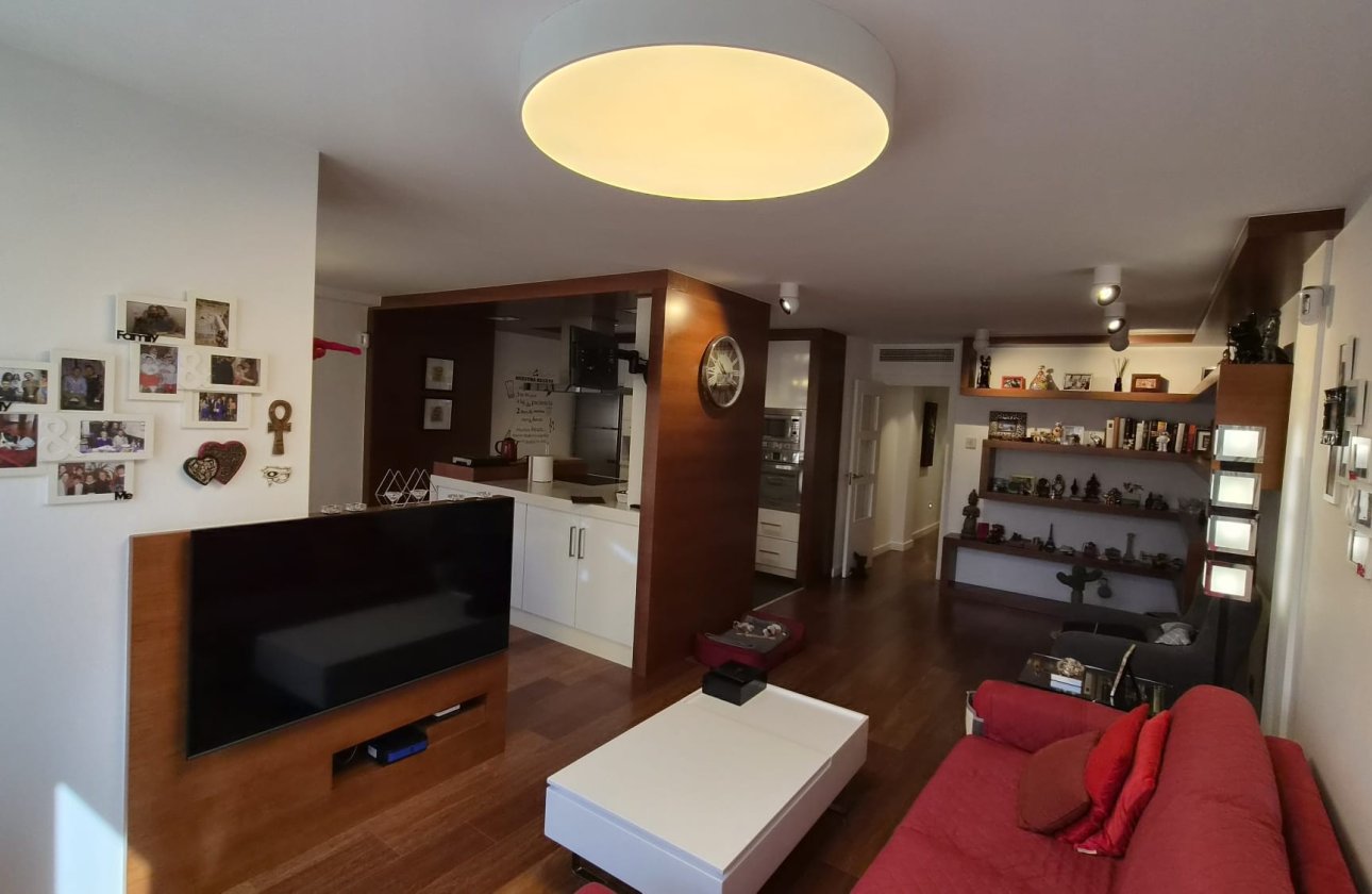 Resale - Apartment -
Torrevieja - Costa Blanca