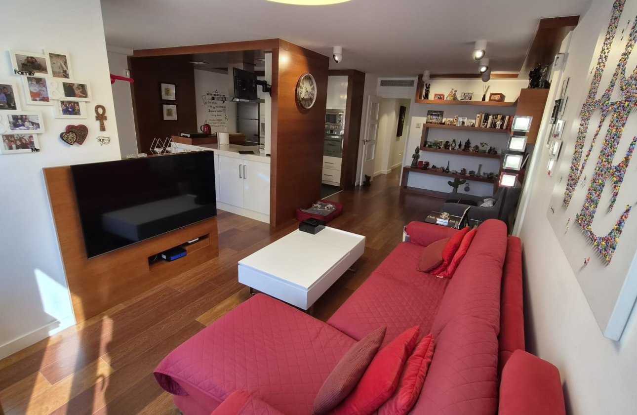 Resale - Apartment -
Torrevieja - Costa Blanca
